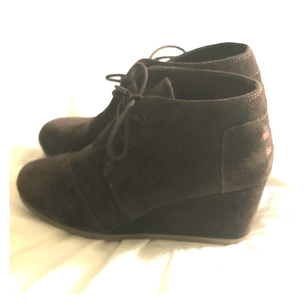 TOMS lace up heeled bootie